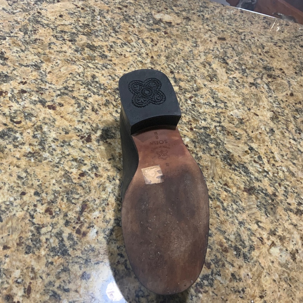 Brighton size 8 Black Sofia loafers - Picture 3 of 3